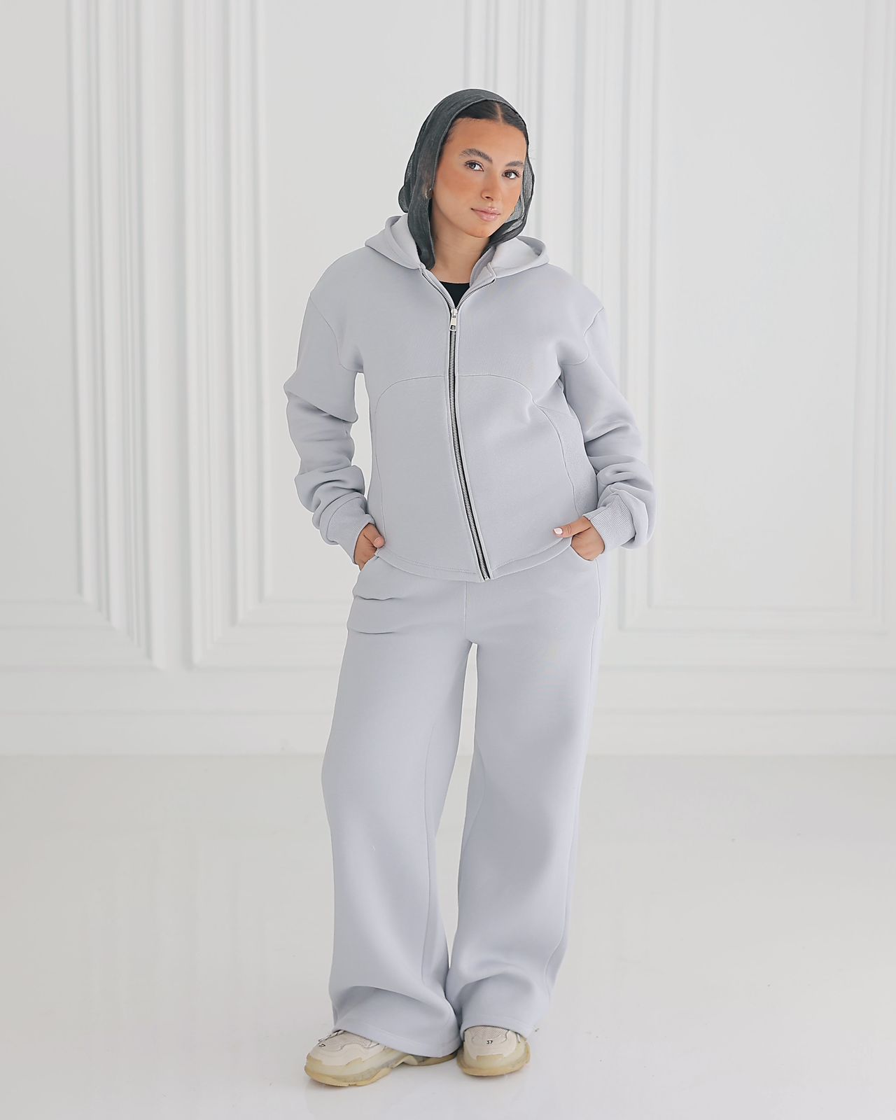 Milton Suit - Image 2